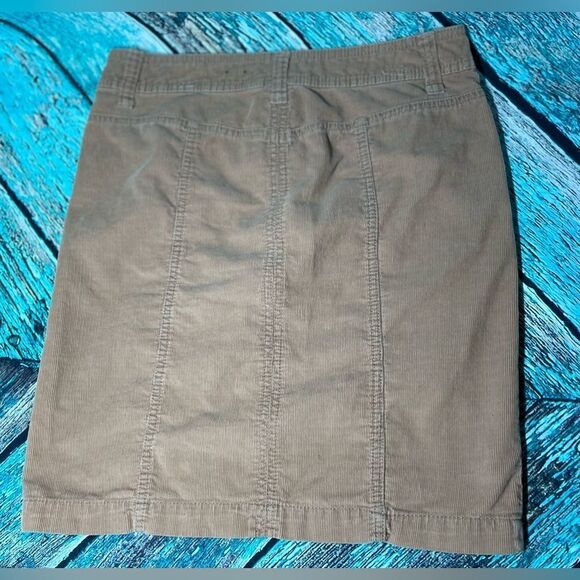 🔥❤️🔥Faded Glory Tan Corduroy Skirt Above Knee 3 Pocket Belt Loops Size 4 EPC - Picture 4 of 4